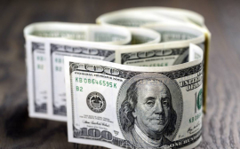 США допускает ослабление доллара из-за низкой эффективности антироссийских санкций