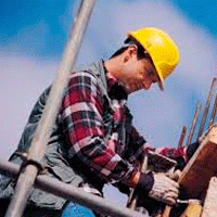 Столичных чиновников беспокоят потенциальные задержки зарплат в строительной отрасли