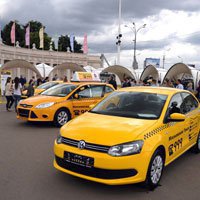 Московские таксисты получат субсидии 