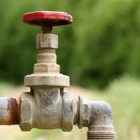 Кризис неплатежей в сфере водоснабжения и водоотведения требует федеральных моделей решения