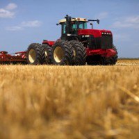 Кабмин выделит почти 14 млрд рублей субсидий производителям сельхозтехники&#8205;