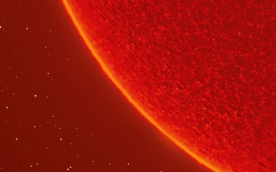 Американский астрофотограф сделал уникальный снимок Солнца из 100 000 фото