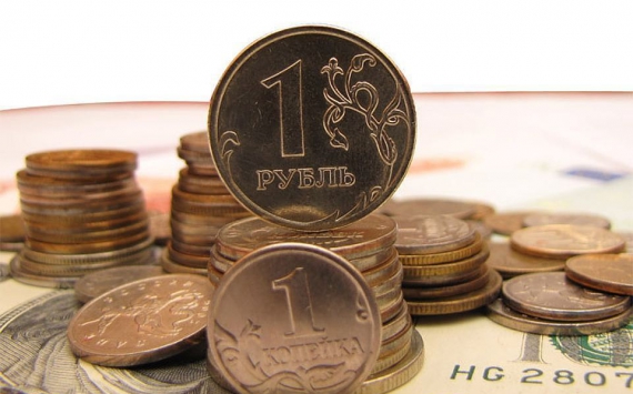Эксперты: Рубль неожиданно укрепился на внешнем негативе