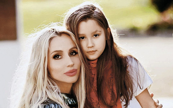 Светлана Лобода выложила милое фото с дочерью