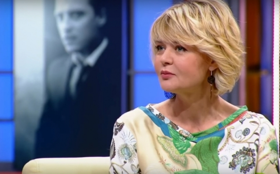Юлия Меньшова станет лицом ностальгической передачи на Первом канале