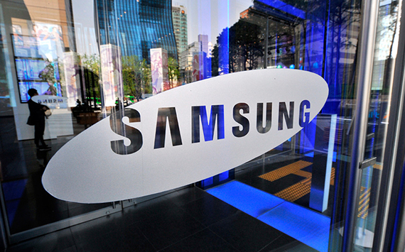 Samsung будет оснащать новые смартфоны накопителем емкостью один терабайт
