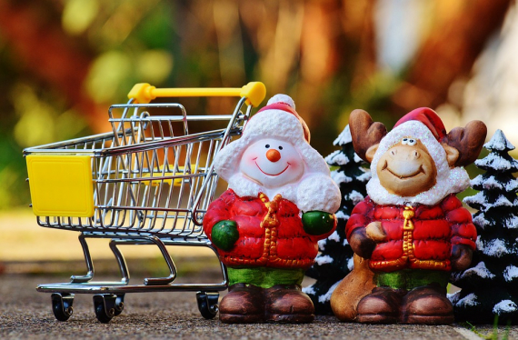 Супермаркеты и отели стали самыми популярными категориями трат у клиентов МКБ в Новогодние праздники