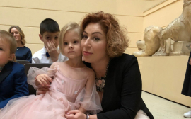 Мать Тимати упрекнули в отсутствии фотографий беременной Анастасии Решетовой