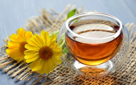 Эксперты назвали 8 полезных добавок к чаю