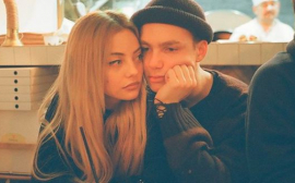 «Я на дне»: Накануне свадьбы Катя Кищук намекнула на расставание с женихом