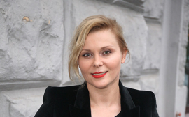 Яна Троянова призналась, что благодаря сериалу «Ольга» стала зарабатывать больше мужа-режиссера