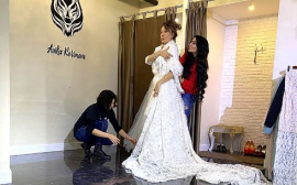Азиза рассказала, как поступит с платьем за 11 миллионов рублей после отмененной свадьбы