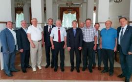Взаимодействие Ульяновского землячества с исполняющим обязанности губернатора Ульяновской области Алексеем Русских