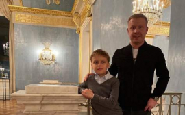 Бывшая жена Антона Богданова отрицает слова актера об одиночном воспитании сына