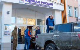 Председатель Мосгордумы Алексей Шапошников передал гуманитарную помощь для участников СВО и жителей новых территорий