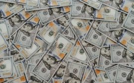 Экономист Зубец спрогнозировал ослабление доллара до 80-85 рублей