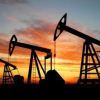 Впервые с января стоимость нефти Brent упала ниже отметки $55 за баррель