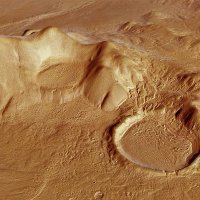 Ученые: На Марсе обнаружены следы древнего озера