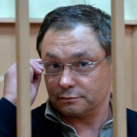Мосгорсуд перевел экс-сенатора Фетисова под домашний арест