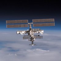 Российские космонавты отказываются от воды, переработанной из мочи