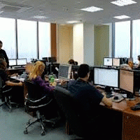 Столичные компании уплотняют своих сотрудников в офисных помещениях