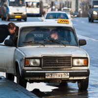 Власти Московской области хотят получить право штрафовать нелегальные такси