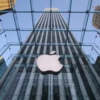 Прибыль Apple сократилась из-за спада продаж iPhone
