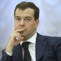 Медведев: В 2017 году пенсии проиндексируют по старой схеме