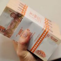 В РФ 10 000 человек зарабатывают больше одного миллиона рублей