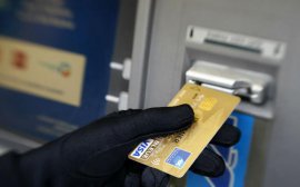 Банк России заявил о росте выдачи фальшивых купюр в банкоматах‍