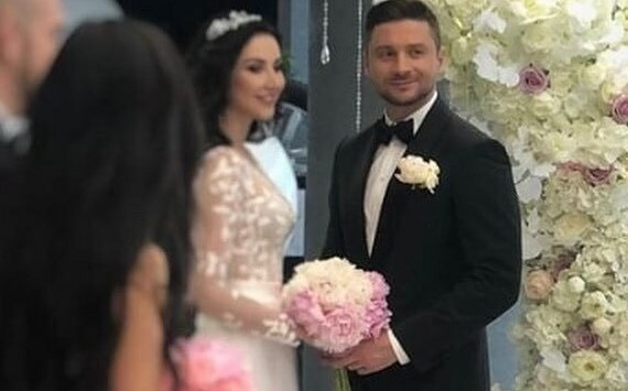 В Сети появилась фотография с возможной свадьбы Сергея Лазарева