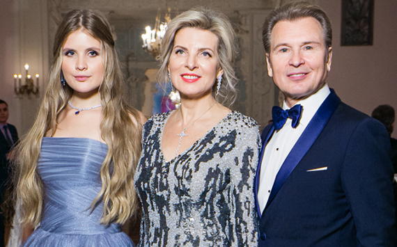 Дочь Александра Малинина и Ольги Зарубиной выходит замуж