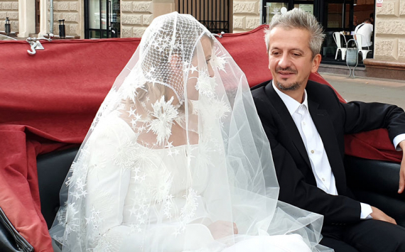 Стали известны самые дорогие подарки на свадьбе Ксении Собчак и Константина Богомолова