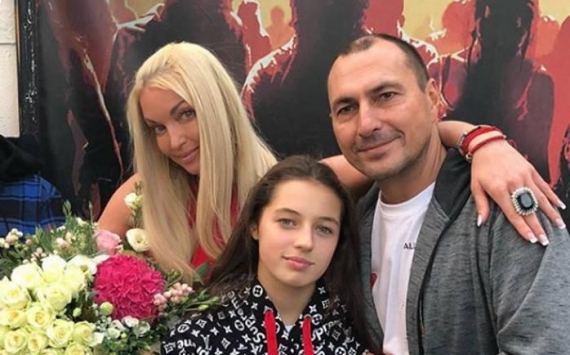 Дочь Анастасии Волочковой переехала к отцу в дом