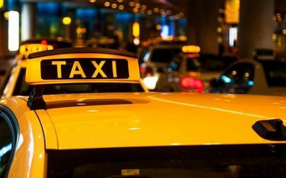 Как такси выживают в кризис?