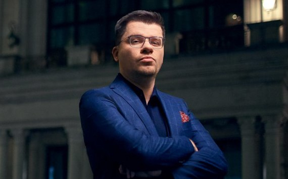 «Он не бабник»: продюсер рассказала о романе Гарика Харламова с Ольгой Серябкиной