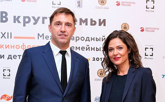 Елена Лядова опубликовала редкое фото с мужем Владимиром Вдовиченковым