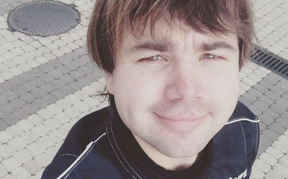 Звезда «Папиных дочек» Михаил Казаков оказался в инвалидной коляске