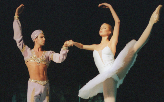 «Попросили соврать, что я не могу поднять Волочкову»: Николай Цискаридзе вспомнил о травле в балете