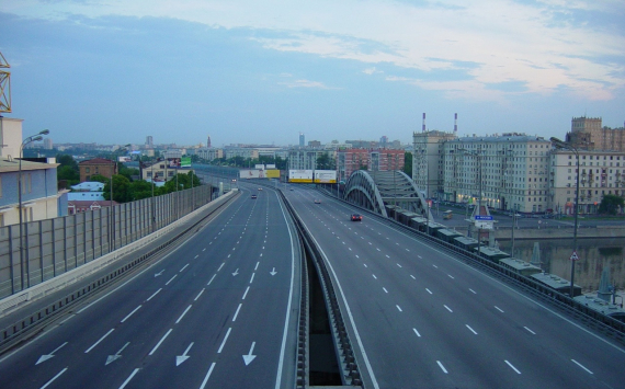 Власти Москвы планируют перевыполнить план по строительству дорог в 2021 году