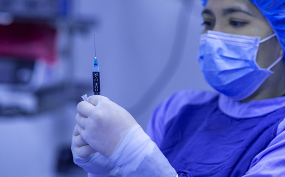 Швейцарская компания будет производить вакцину от коронавируса Sputnik V  в Италии