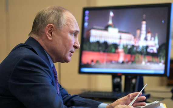 Путин поручил Кабмину представить предложения о стимулах для инвестпроектов