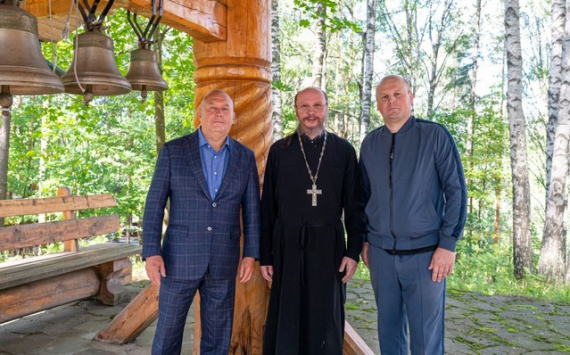 Предприниматель из Санкт-Петербурга Сергей Ефимов принял участие в православном празднике