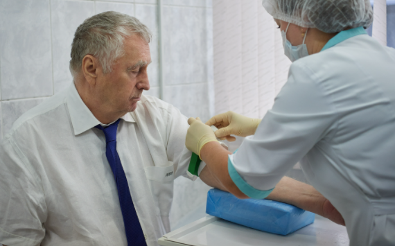 Владимир Жириновский сделал уже седьмую прививку от коронавируса