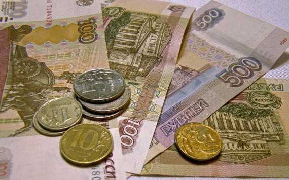 В России зарплаты бюджетников могут уравнять между регионами