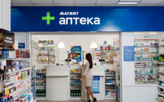 Минздрав отметил падение ажиотажного спроса на лекарства в России