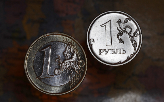 Белоусов: Власти делают все для возвращения курса рубля к оптимальному уровню