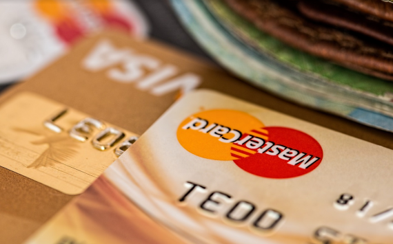 В СНГ вырос выпуск карт Visa и MasterCard