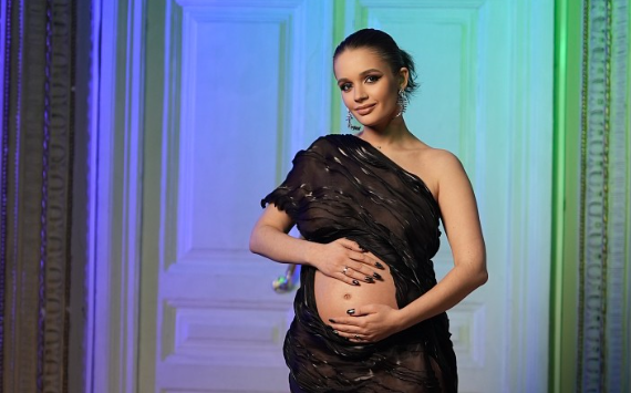 Дочка певицы Славы рассказала, как узнала о своей беременности