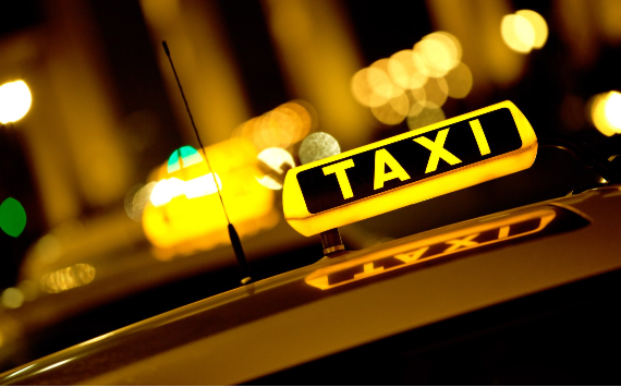 Минтранс планирует ограничить время работы таксистов